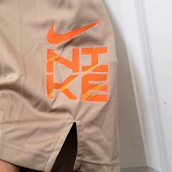 NIKE MEN'S TRAINING SPORT CLASH DRI FIT KNITTED BROWN SHORT SIZE LARGE - Picture 5 of 12